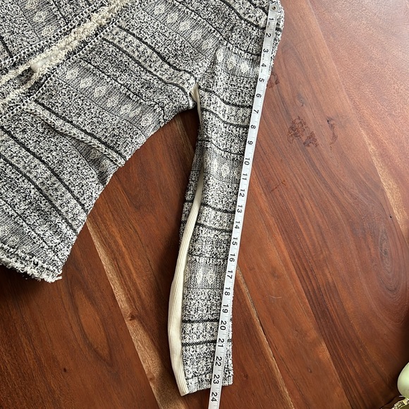 Rebecca Taylor Tweed Peplum Blazer with Chain Details - Picture 11 of 12